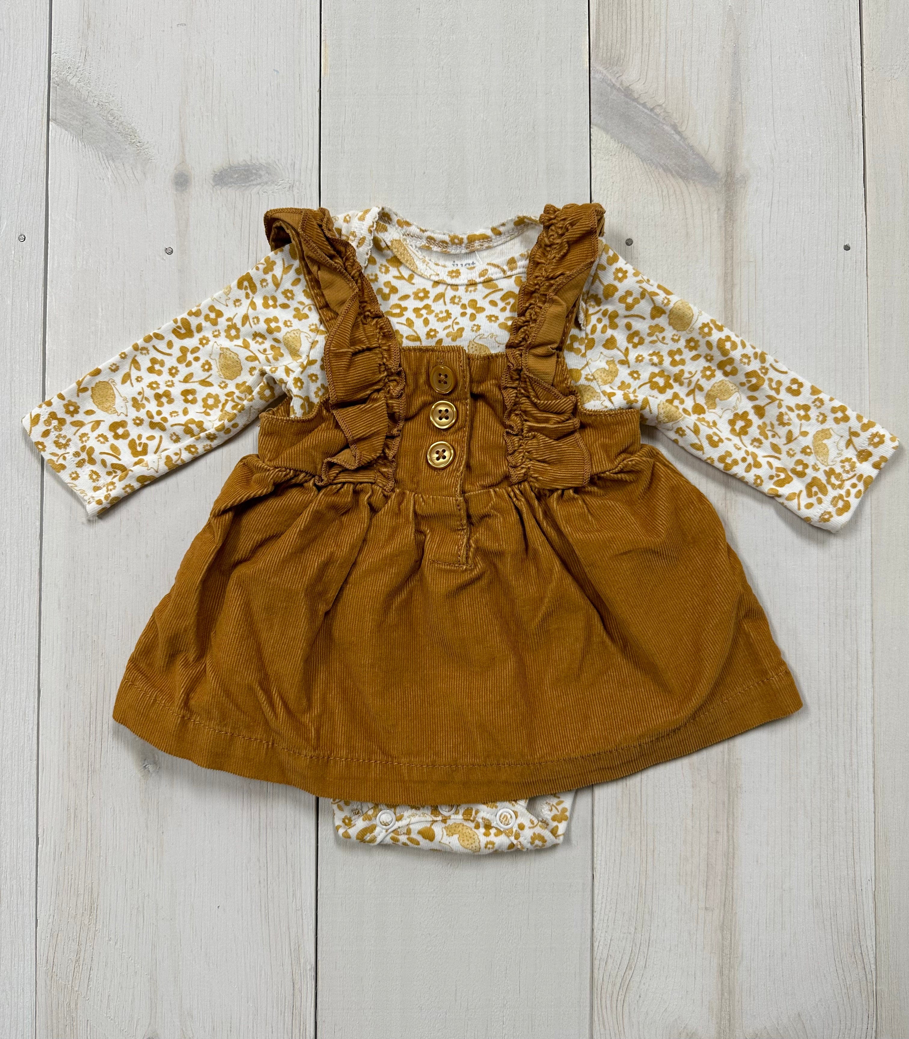 Minnows Childhood Goods Carters, Dress and Top, Newborn