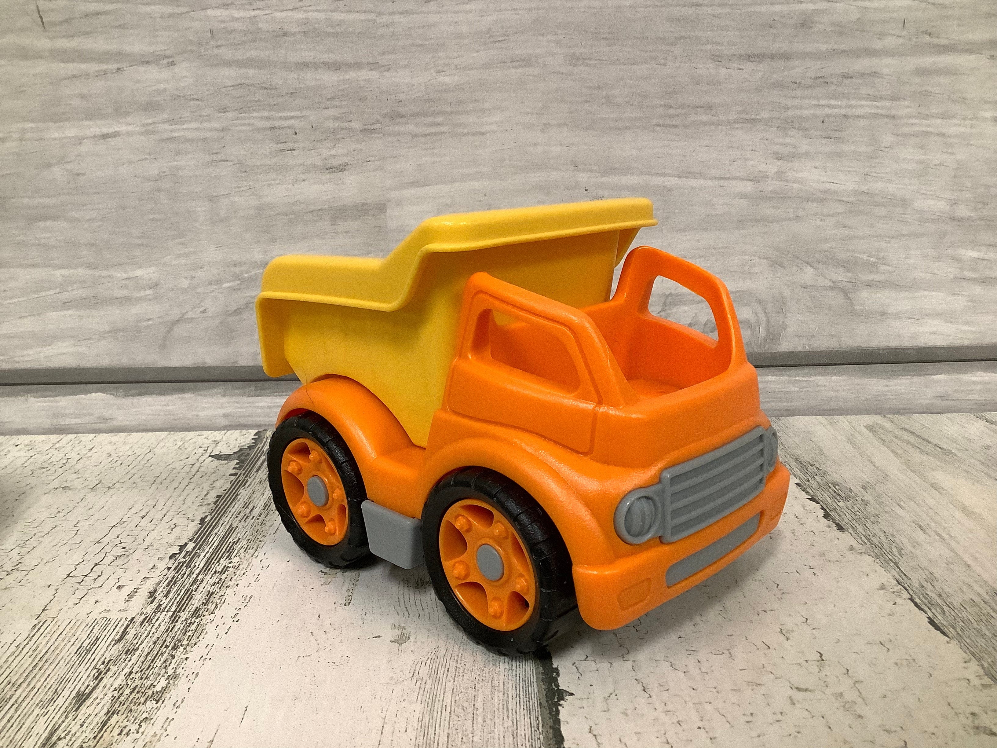 Minnows Childhood Goods Fisher Price, Little People Construction Trucks *In Store Pick Up*