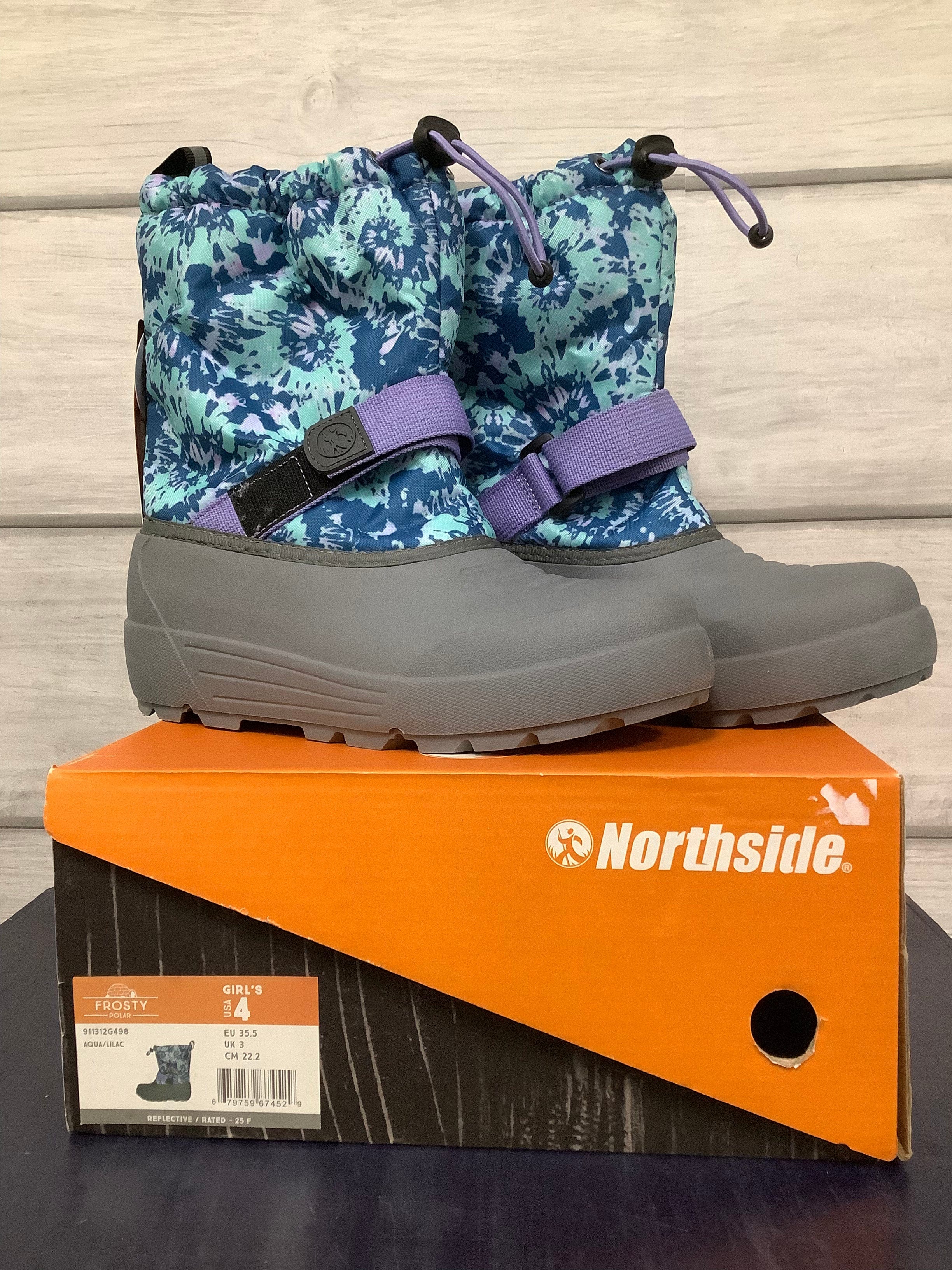 Minnows Childhood Goods Northside Winter Boots with Box, Size 4 Youth, *IN-STORE PICKUP ONLY*