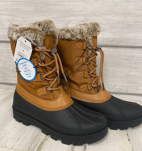 Minnows Childhood Goods Time & Tru Winter Boots, Women’s 8 *IN-STORE PICKUP ONLY*